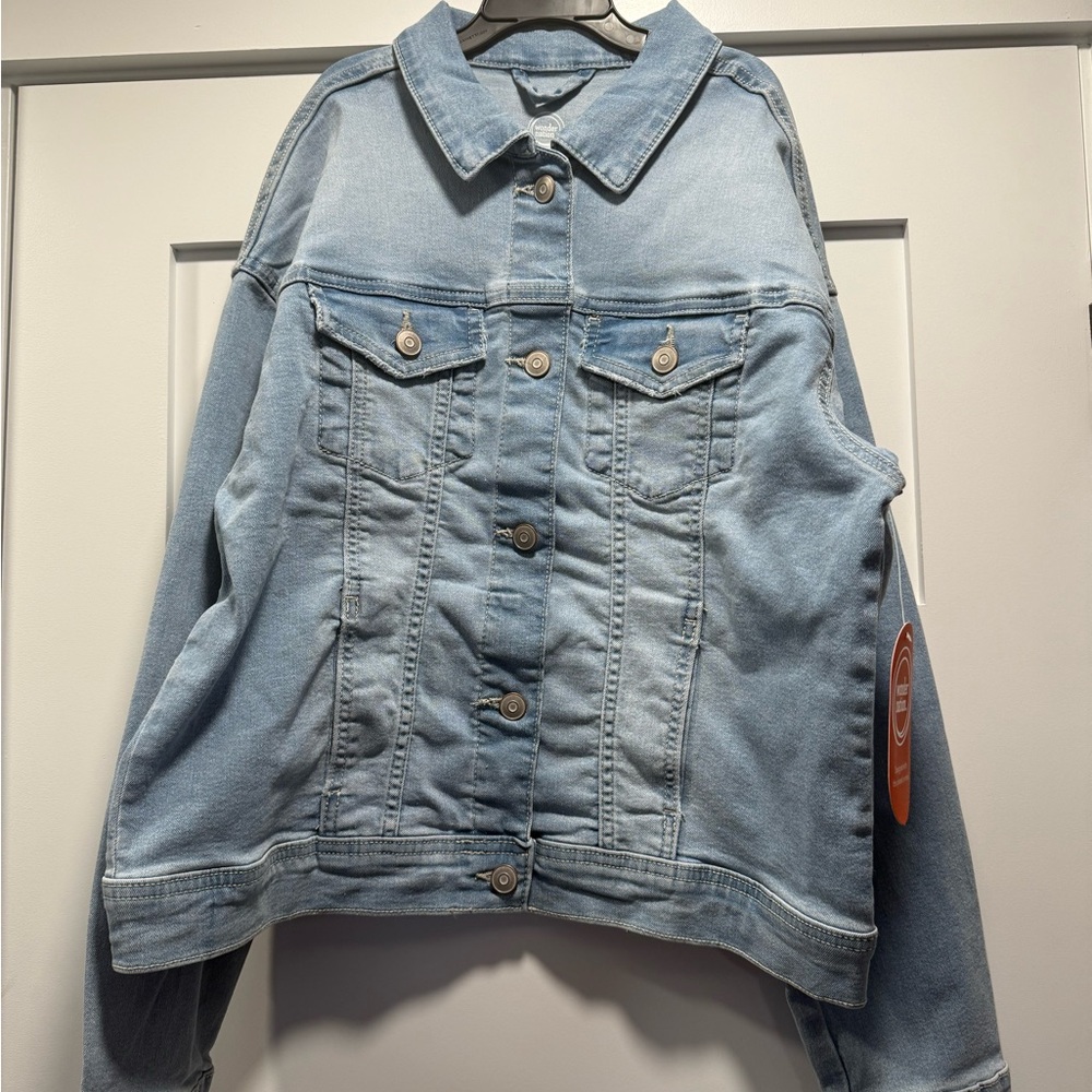 Women's Light Blue Denim Jacket